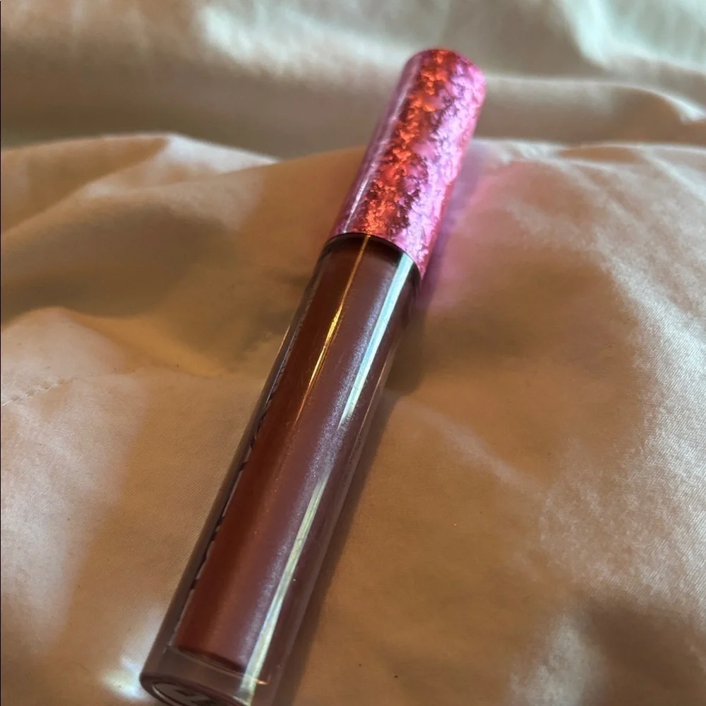 Metal Liquid Lip Color 2.5 ml lio stick color NUDE SHIMMER